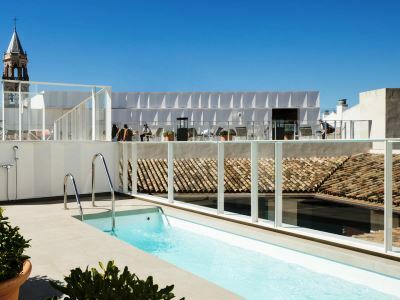 Del Lucero Hotel